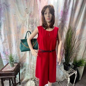 📌Calvin Klein Midi Sleeveless Fitted Dress with Keyhole and Belt